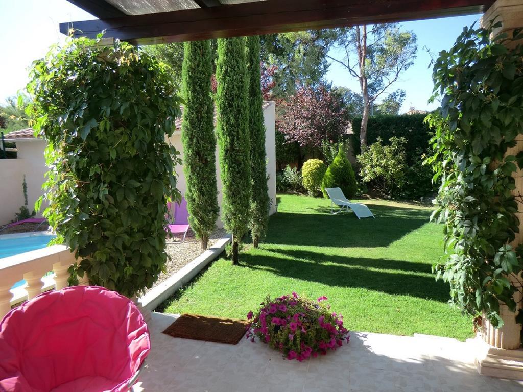 Villa Clairelou Пертюи Экстерьер фото