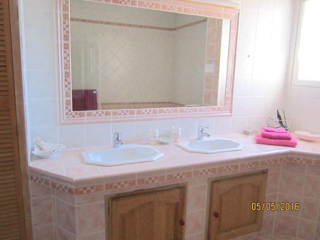 Villa Clairelou Пертюи Экстерьер фото